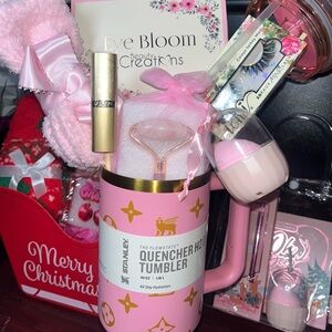 Stanley Pink Makeup Gift Set